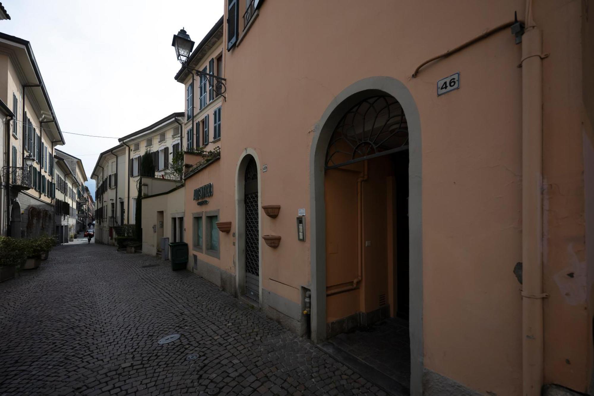 46 Santa Marta Lägenhet Lecco Exteriör bild
