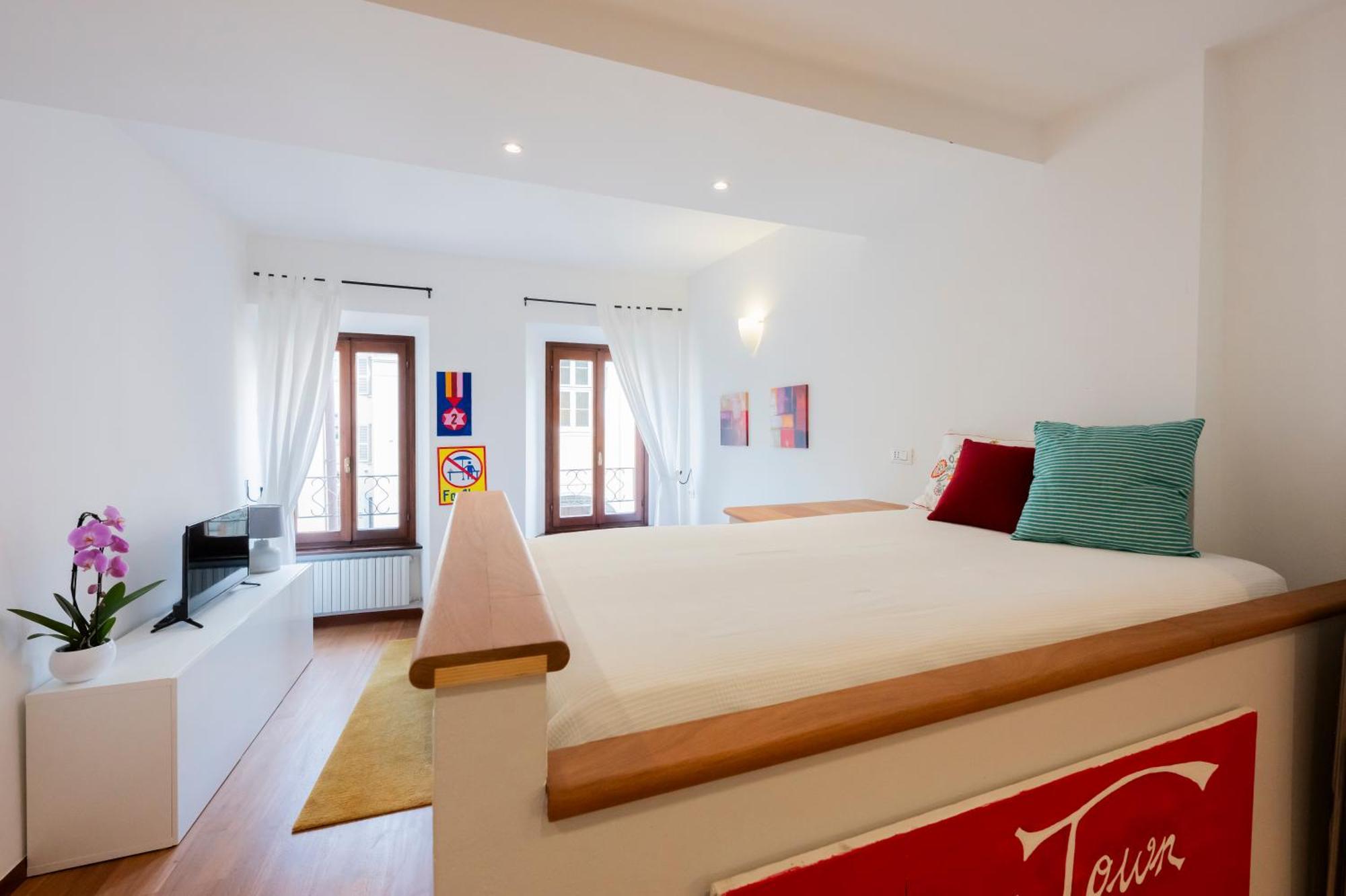46 Santa Marta Lägenhet Lecco Exteriör bild